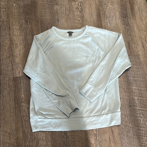 Eddie Bauer Light Blue Sweatshirt - Picture 1 of 3